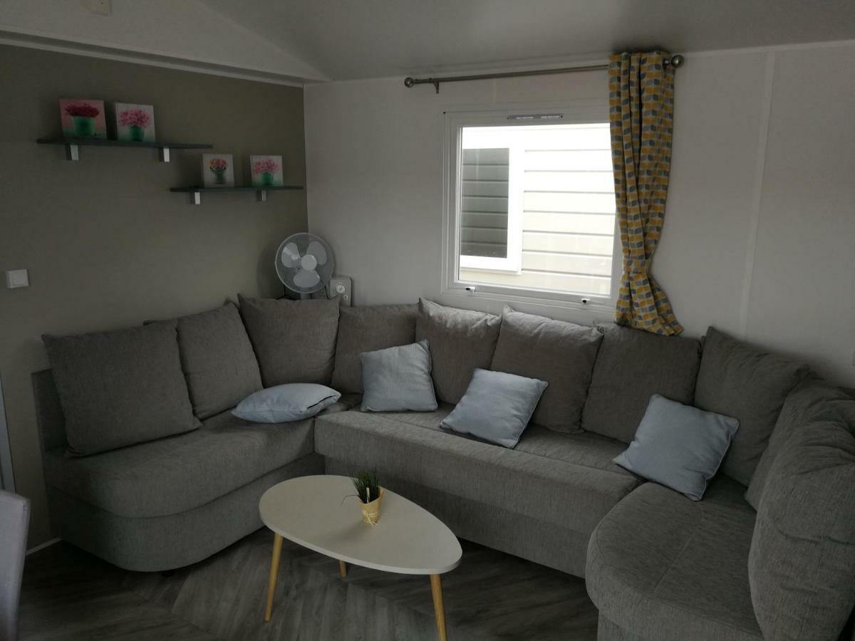 Bungalow 3Ch 2Sdb 8 Pers. Les Mathes Eksteriør bilde